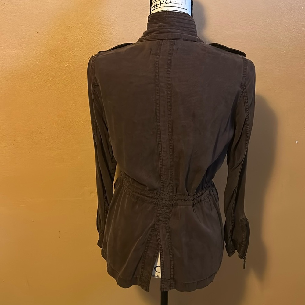 Brown Jacket - Picture 4 of 9